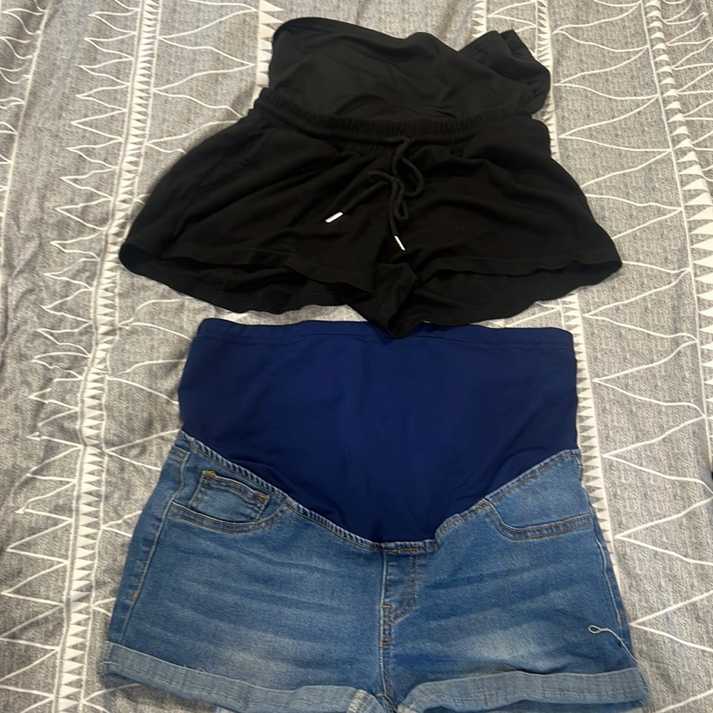 womens maternity shorts size large